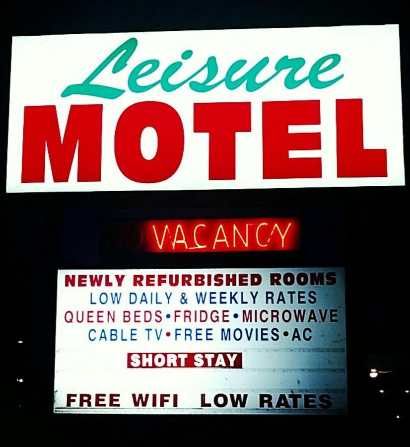 Leisure Motel Windsor Exterior foto